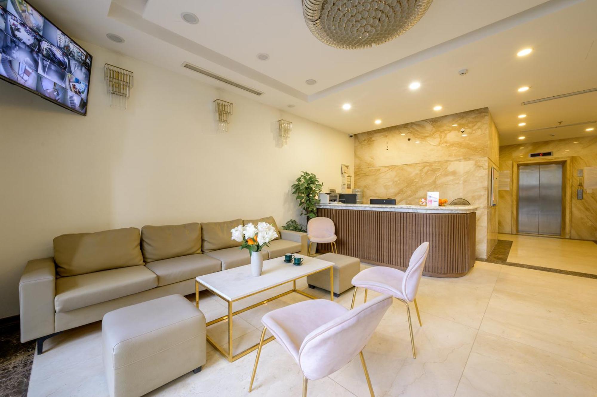 Luxe Paradise Suites Tay Ho Ханой Екстериор снимка