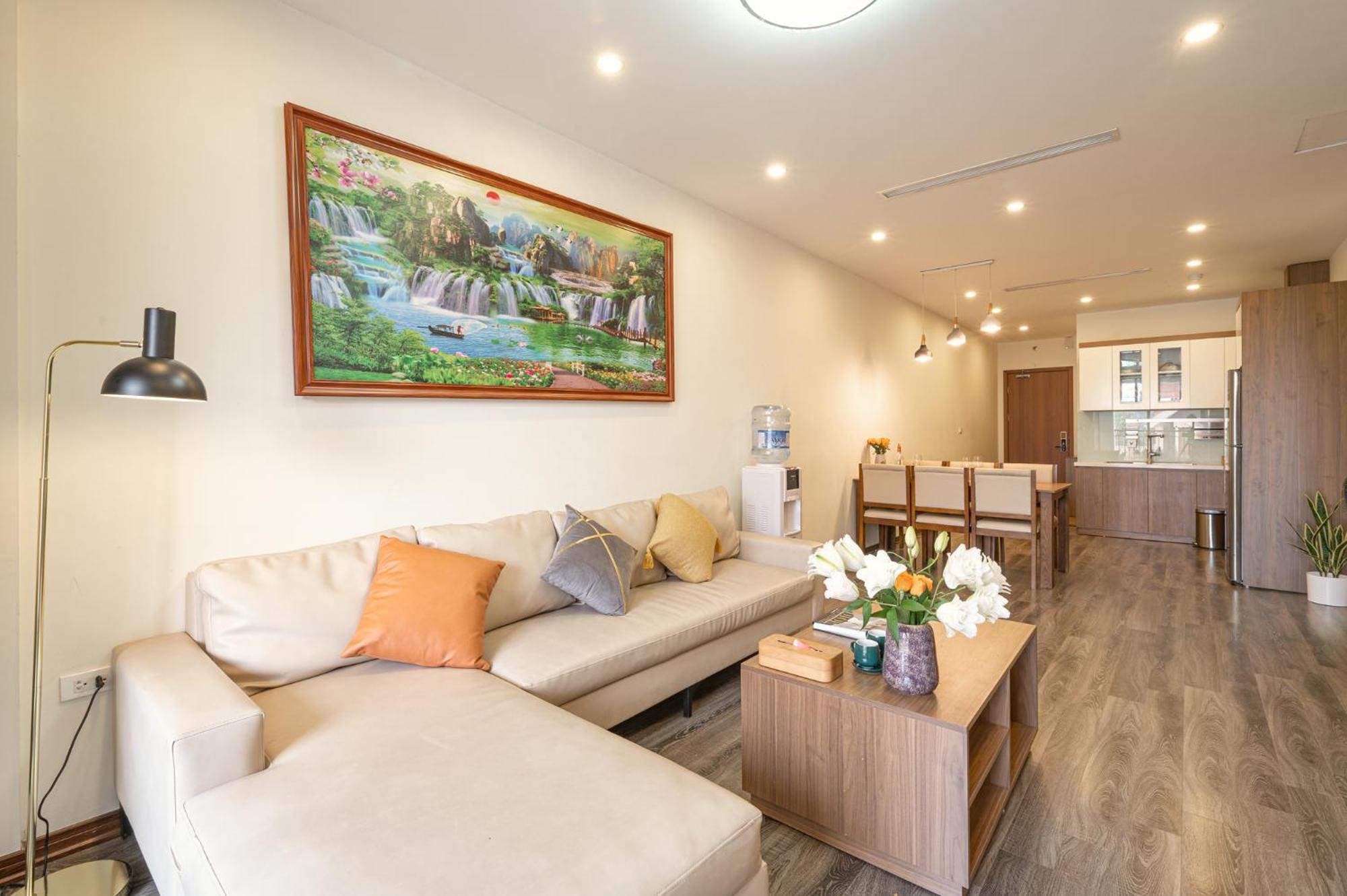Luxe Paradise Suites Tay Ho Ханой Екстериор снимка