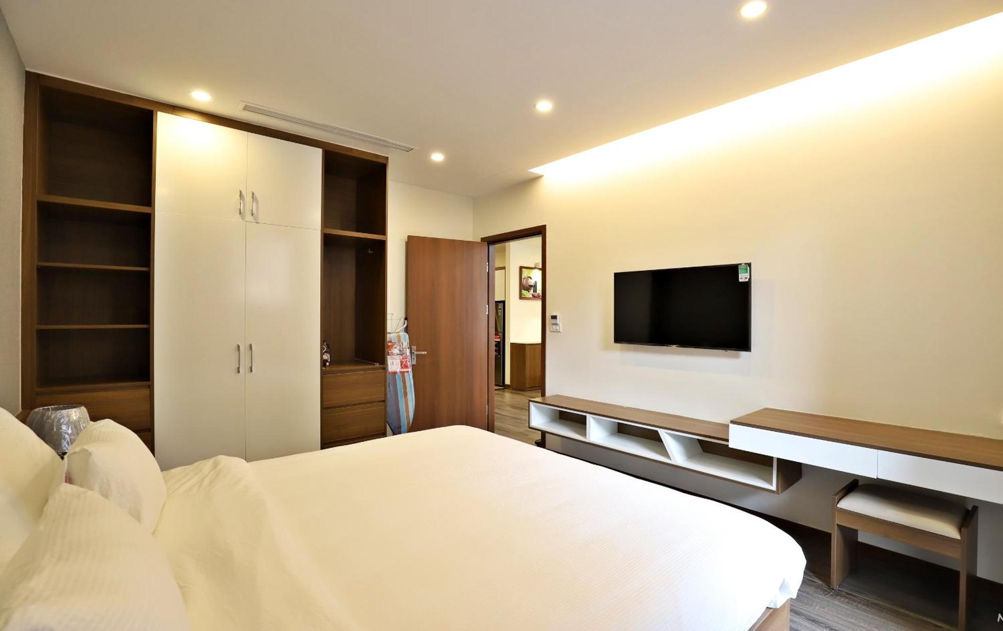 Luxe Paradise Suites Tay Ho Ханой Екстериор снимка